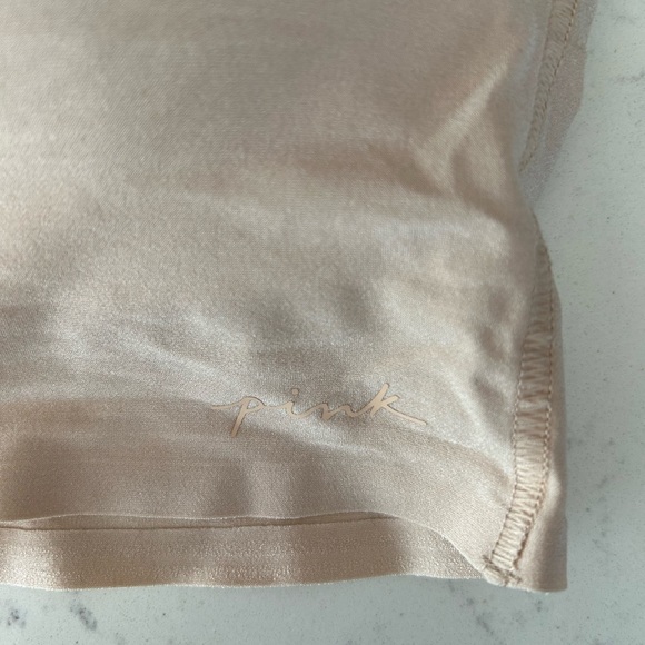 Pink Bra - Picture 3 of 3